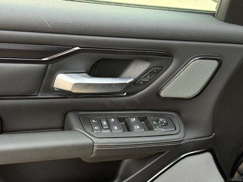 Ram 1500 Vehicle Image 13