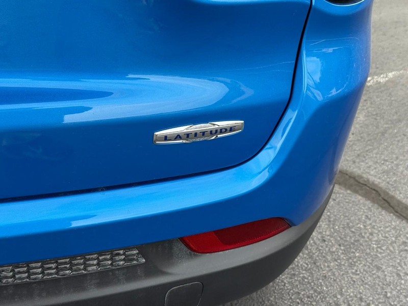 Jeep Compass Vehicle Image 07