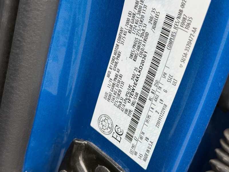 Ford F-150 Vehicle Full-screen Gallery Image 22