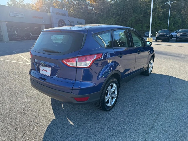 Ford Escape Vehicle Image 09