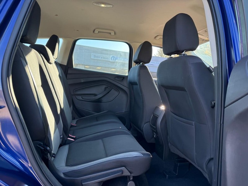 Ford Escape Vehicle Image 13