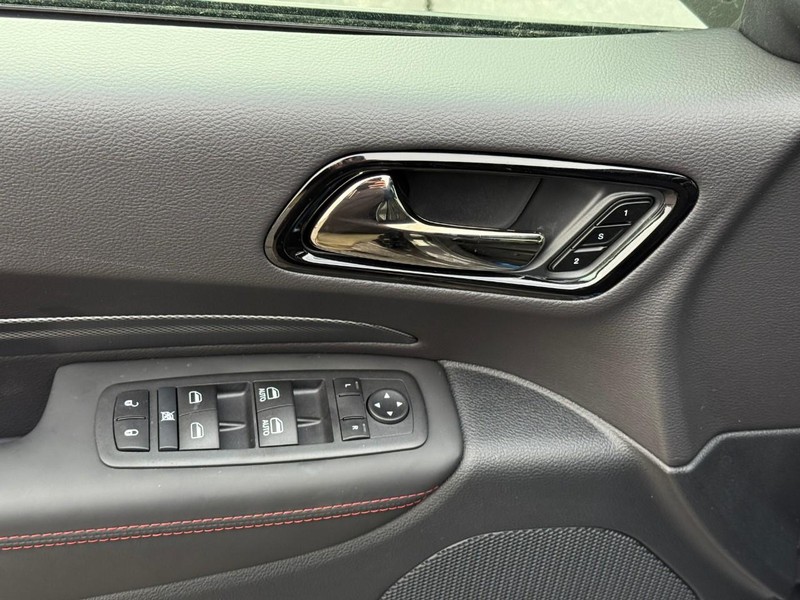 Dodge Durango Vehicle Image 14