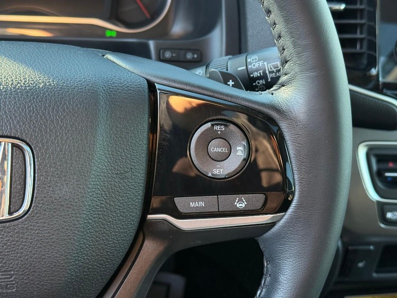 Honda Pilot Vehicle Image 24