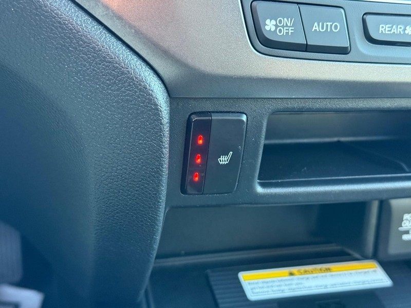 Honda Pilot Vehicle Image 26