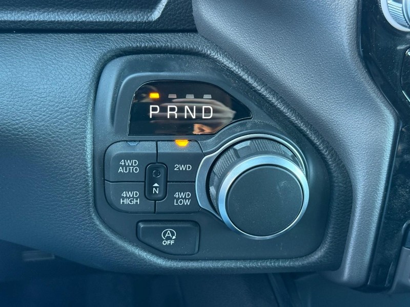 Ram 1500 Vehicle Image 18