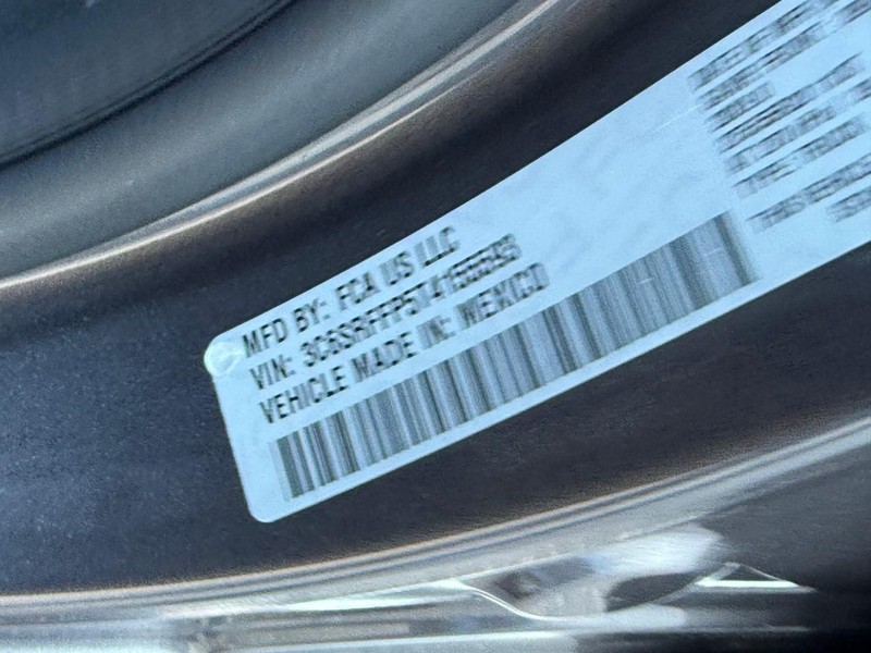 Ram 1500 Vehicle Image 20