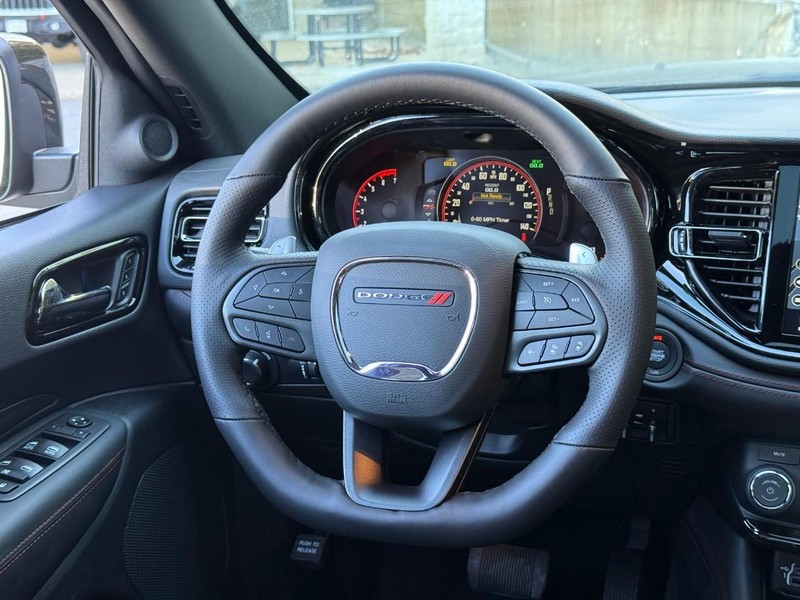Dodge Durango Vehicle Full-screen Gallery Image 8