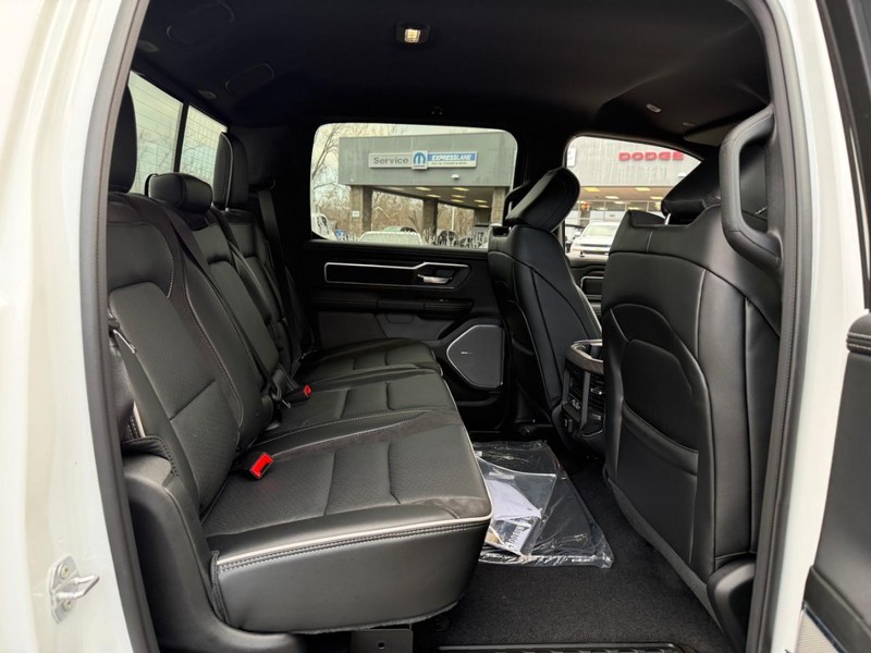 Ram 1500 Vehicle Image 07