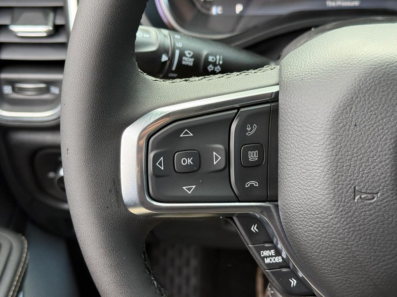 Ram 1500 Vehicle Image 17