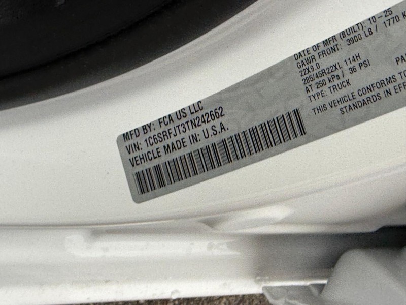 Ram 1500 Vehicle Image 21