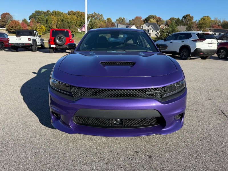 Dodge Charger Vehicle Image 13