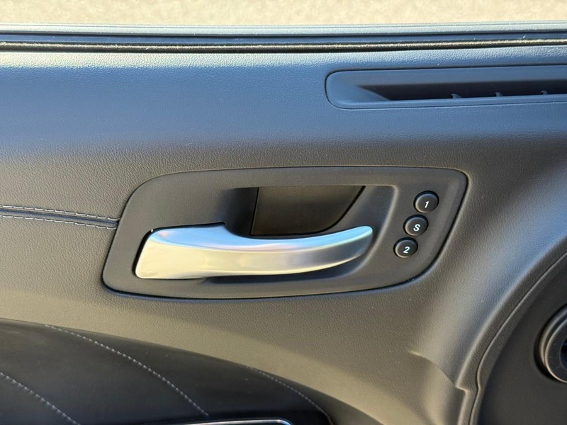 Dodge Charger Vehicle Image 20