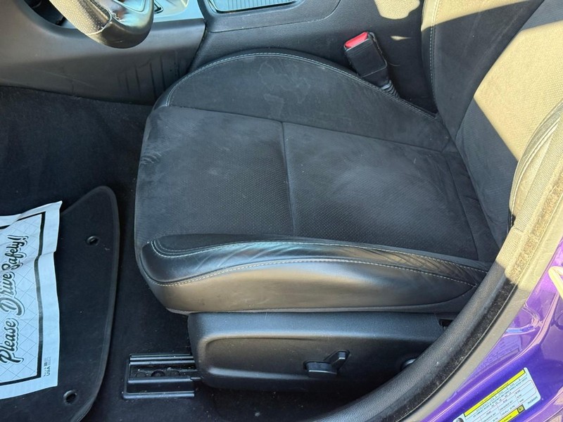 Dodge Charger Vehicle Image 21