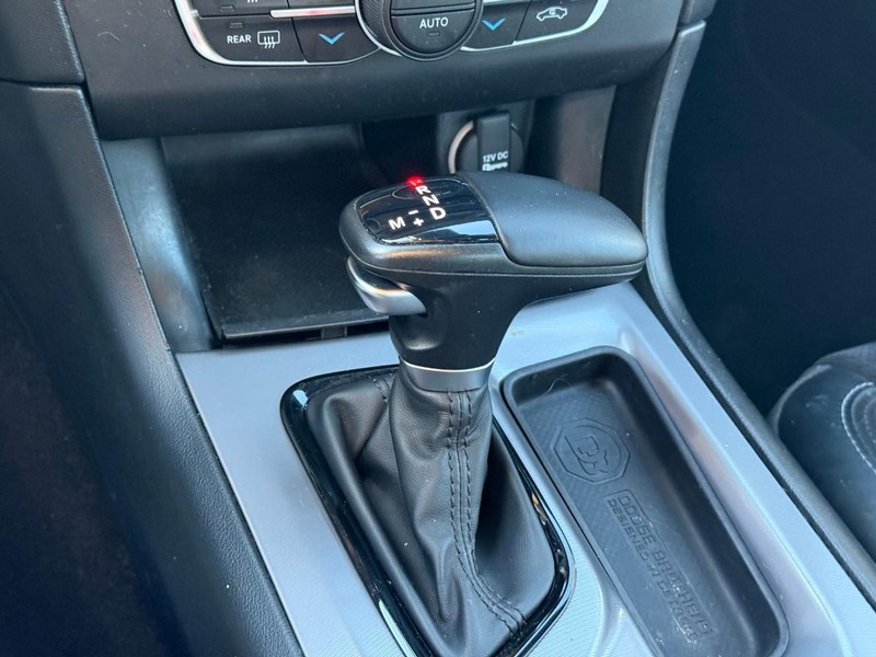 Dodge Charger Vehicle Image 26