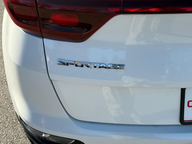 Kia Sportage Vehicle Image 07