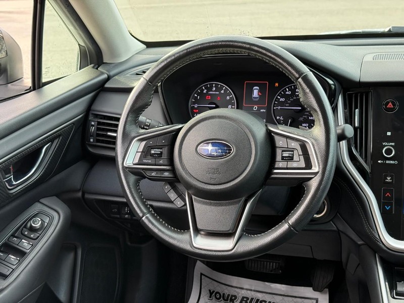 Subaru Outback Vehicle Image 16