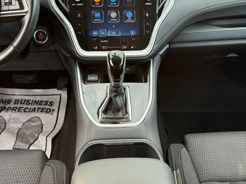 Subaru Outback Vehicle Image 18