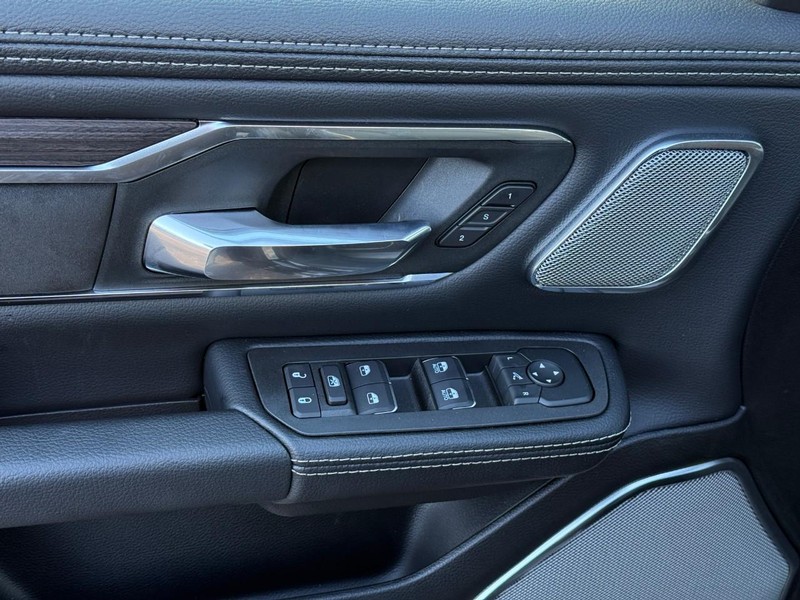 Ram 1500 Vehicle Image 14