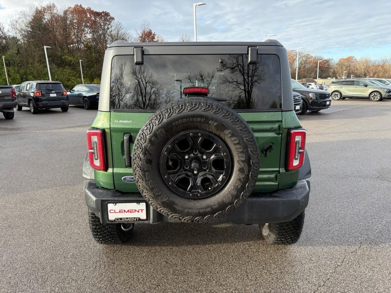 Ford Bronco Vehicle Image 08