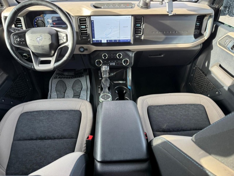 Ford Bronco Vehicle Image 14