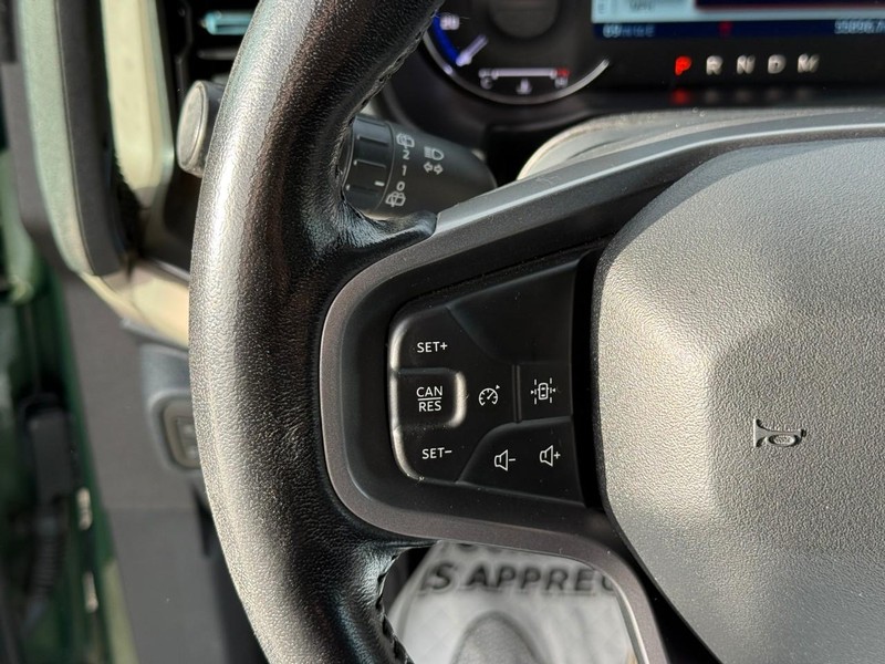 Ford Bronco Vehicle Image 21