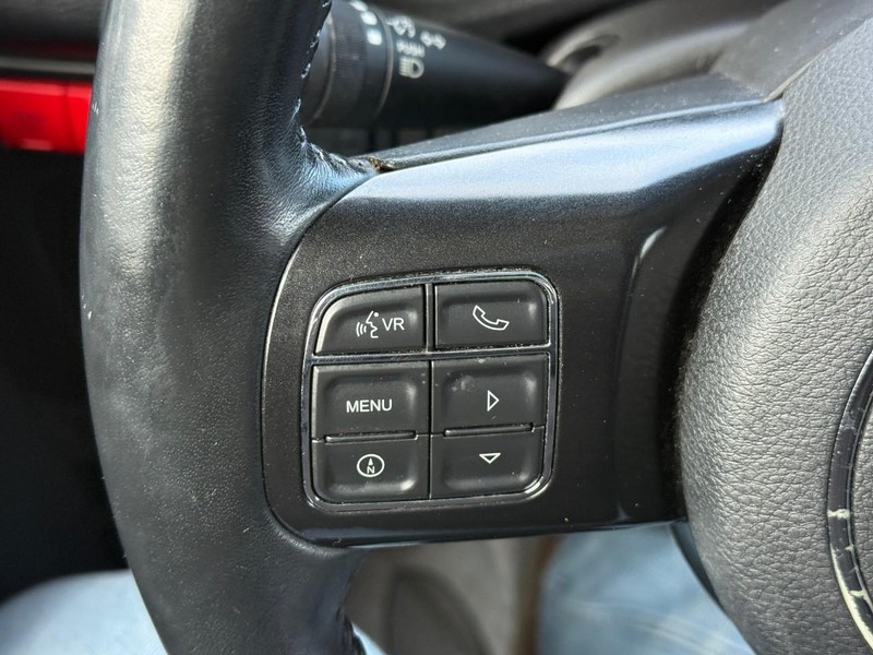 Jeep Wrangler JK Unlimited Vehicle Image 20