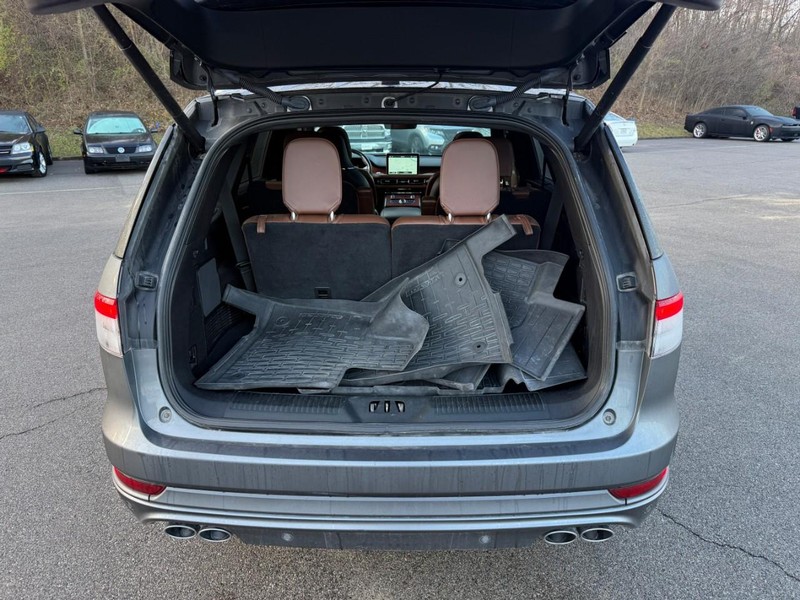 Lincoln Aviator Vehicle Image 07