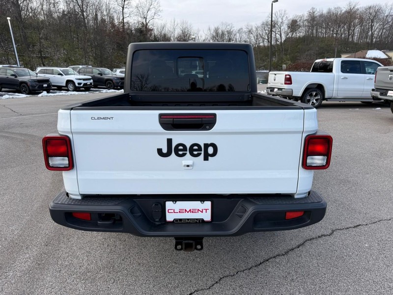 Jeep Gladiator Vehicle Image 08