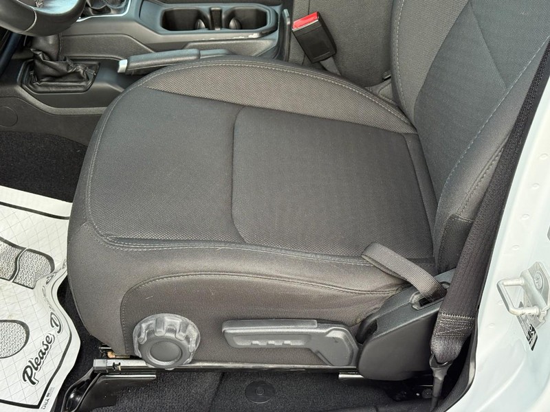 Jeep Gladiator Vehicle Image 19