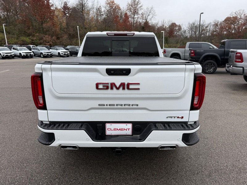 GMC Sierra 1500 Vehicle Image 08