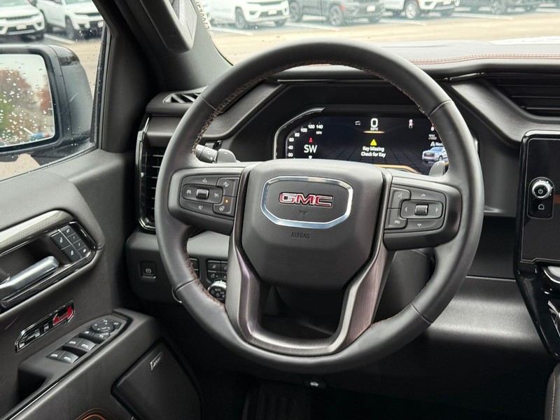 GMC Sierra 1500 Vehicle Image 15