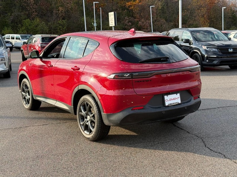 Dodge Hornet Vehicle Image 04