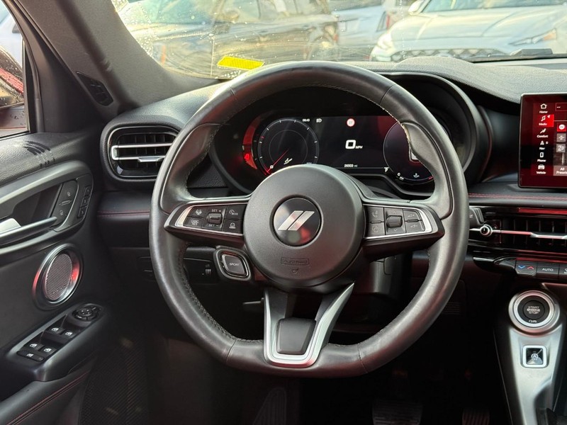 Dodge Hornet Vehicle Image 16