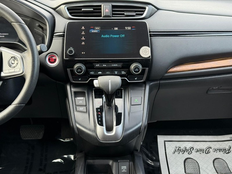 Honda CR-V Vehicle Image 18