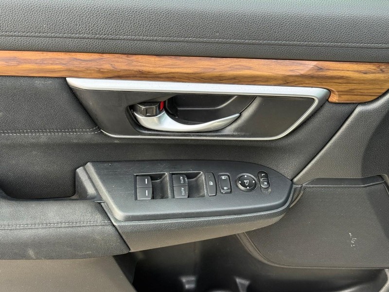 Honda CR-V Vehicle Image 20