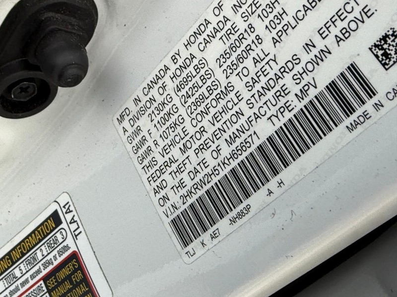 Honda CR-V Vehicle Image 29