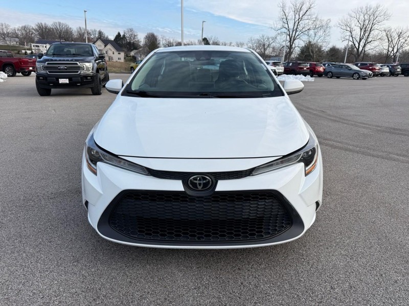 Toyota Corolla Vehicle Image 11