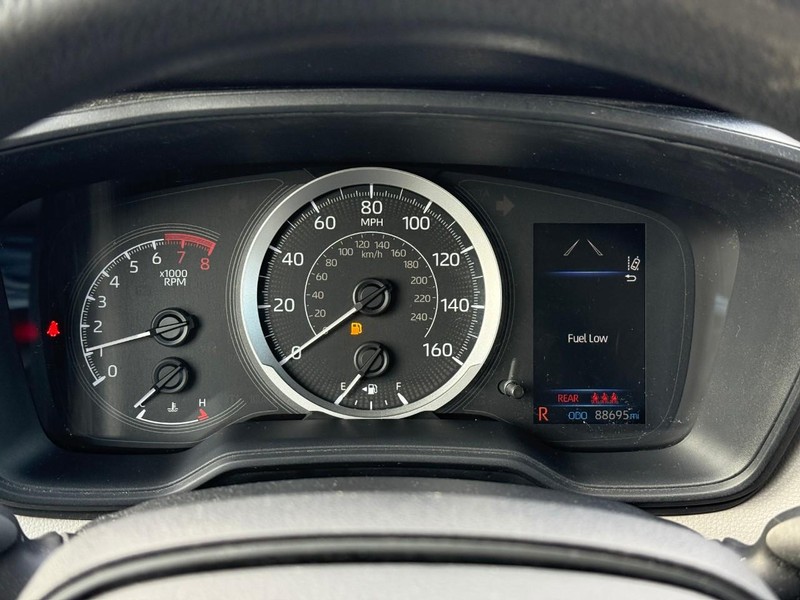 Toyota Corolla Vehicle Image 20