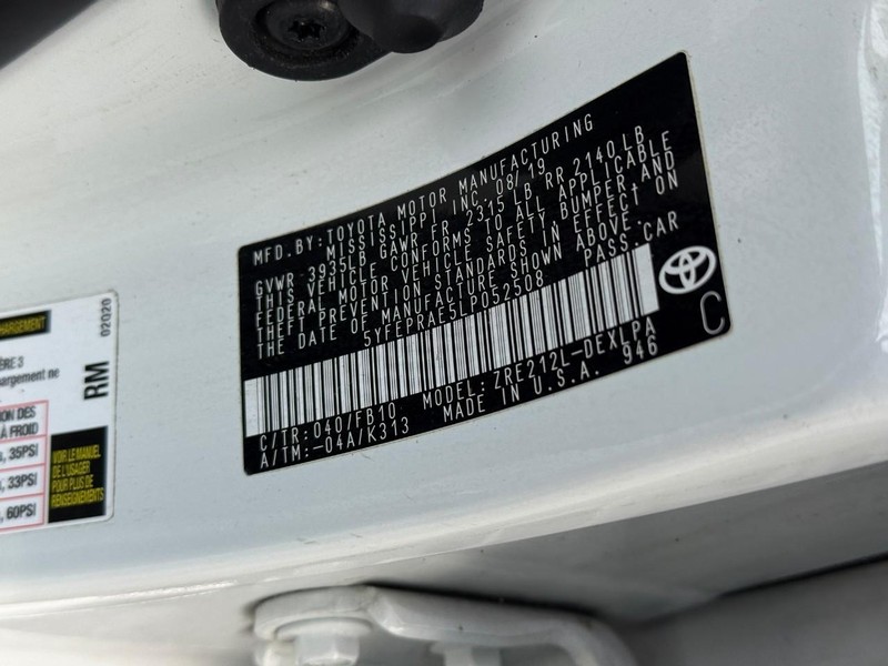 Toyota Corolla Vehicle Image 21