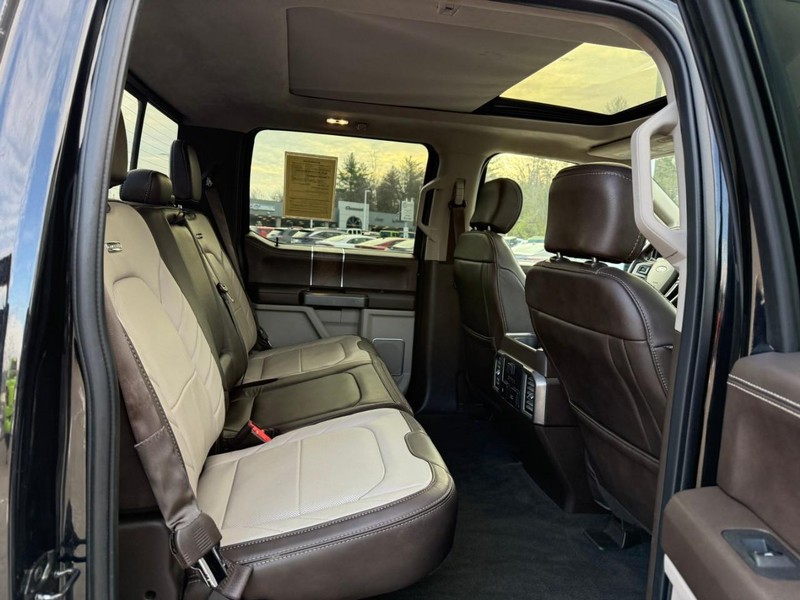 Ford F-150 Vehicle Image 14