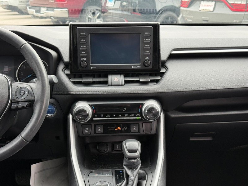 Toyota RAV4 Vehicle Image 17