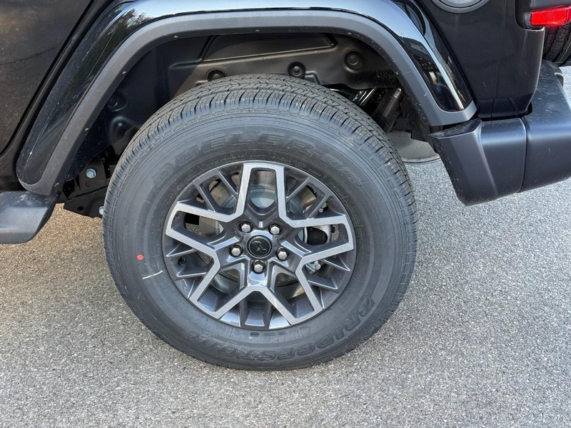 Jeep Wrangler Vehicle Image 05