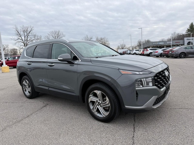 Hyundai Santa Fe Vehicle Image 11