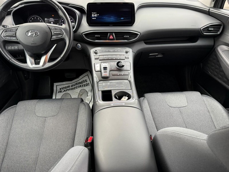 Hyundai Santa Fe Vehicle Image 13