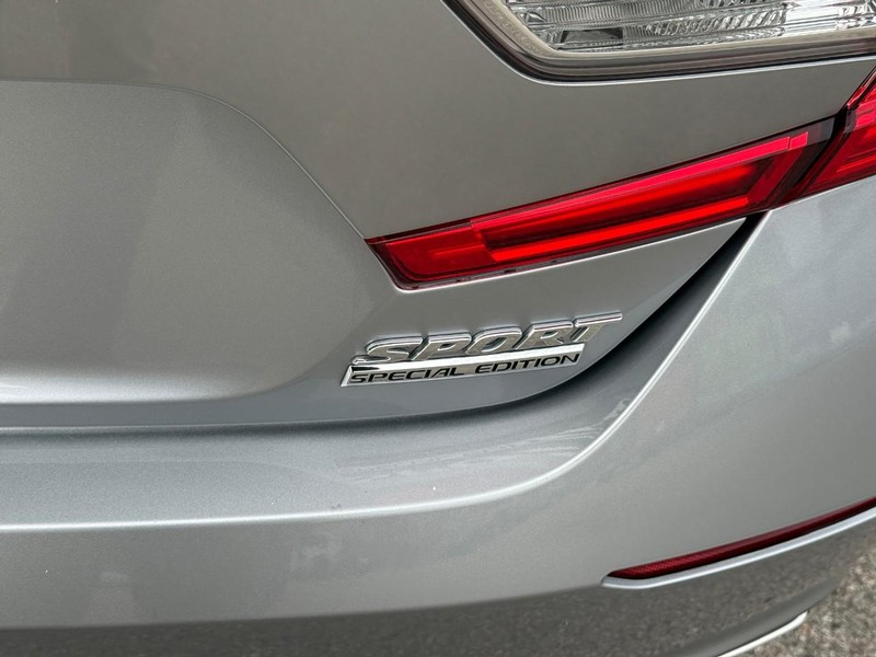 Honda Accord Sedan Vehicle Image 07