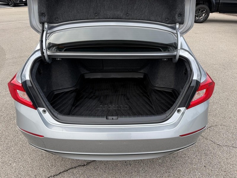 Honda Accord Sedan Vehicle Image 08