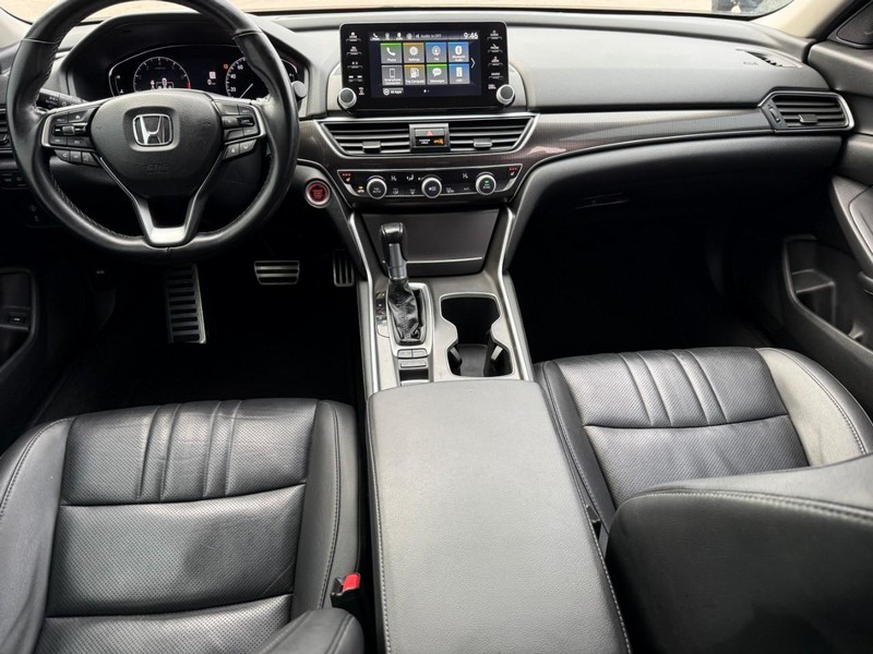 Honda Accord Sedan Vehicle Image 15
