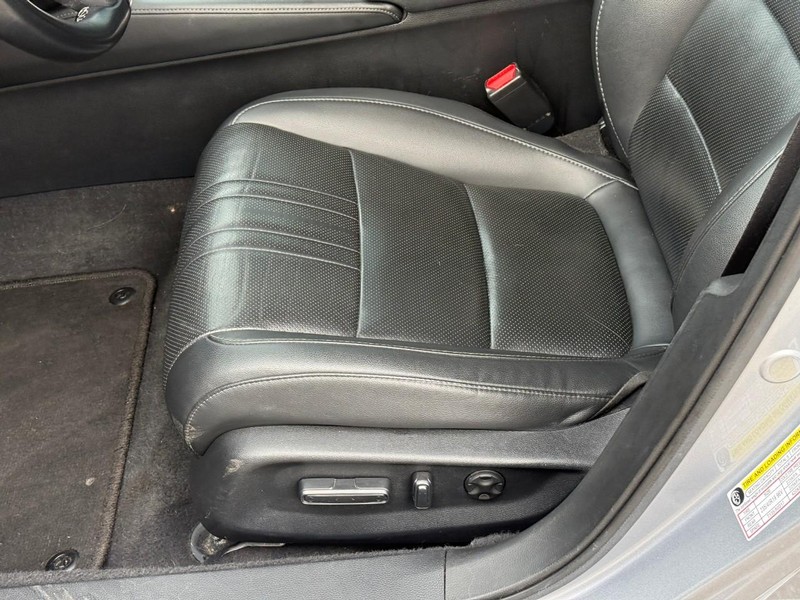 Honda Accord Sedan Vehicle Image 21