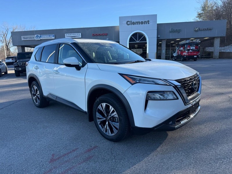 Nissan Rogue Vehicle Image 13