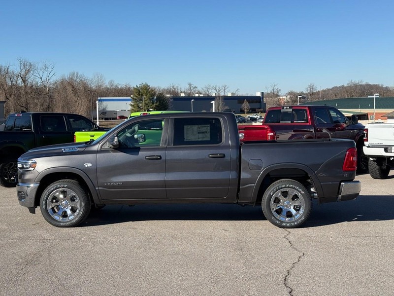 Ram 1500 Vehicle Image 03